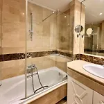 Apartment Stunning 2 Bedroom At Greenlife Marbella! Marbella